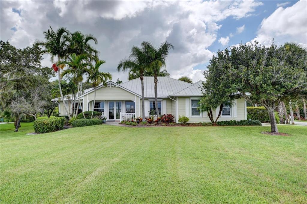 Sold 103 Eden Creek Lane, Jensen Beach, FL 34957 3 Beds / 2 Full Baths 525,000