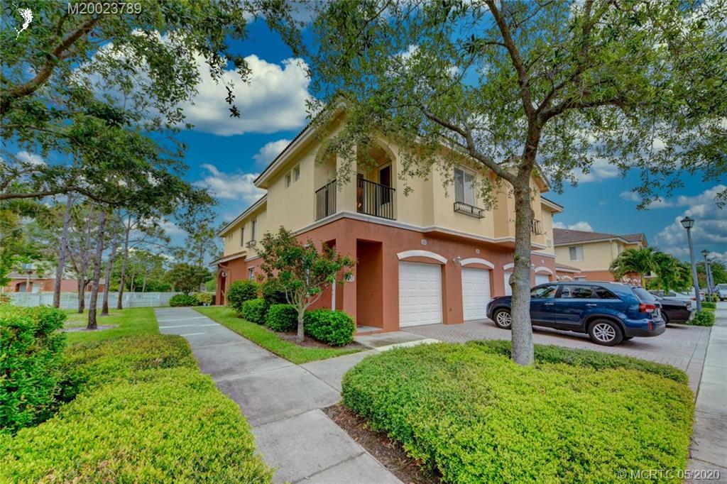 Sold 59 SE Palermo Court, 202, Stuart, FL 34994 2 Beds / 2 Full